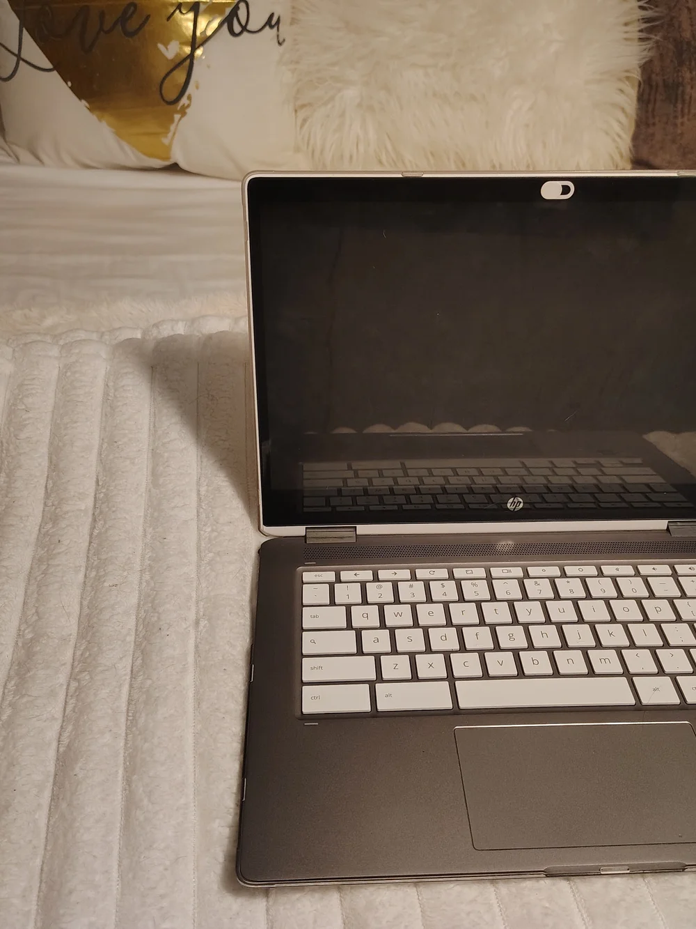 HP Chromebook x360 14-inch Touchscreen Laptop - Ceramic White / Mineral Silver